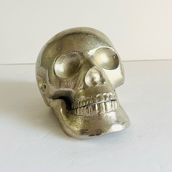 Torre & Tagus Silver Metallic Skull Sculpture Solid Aluminum Decor - Picture 2 of 8